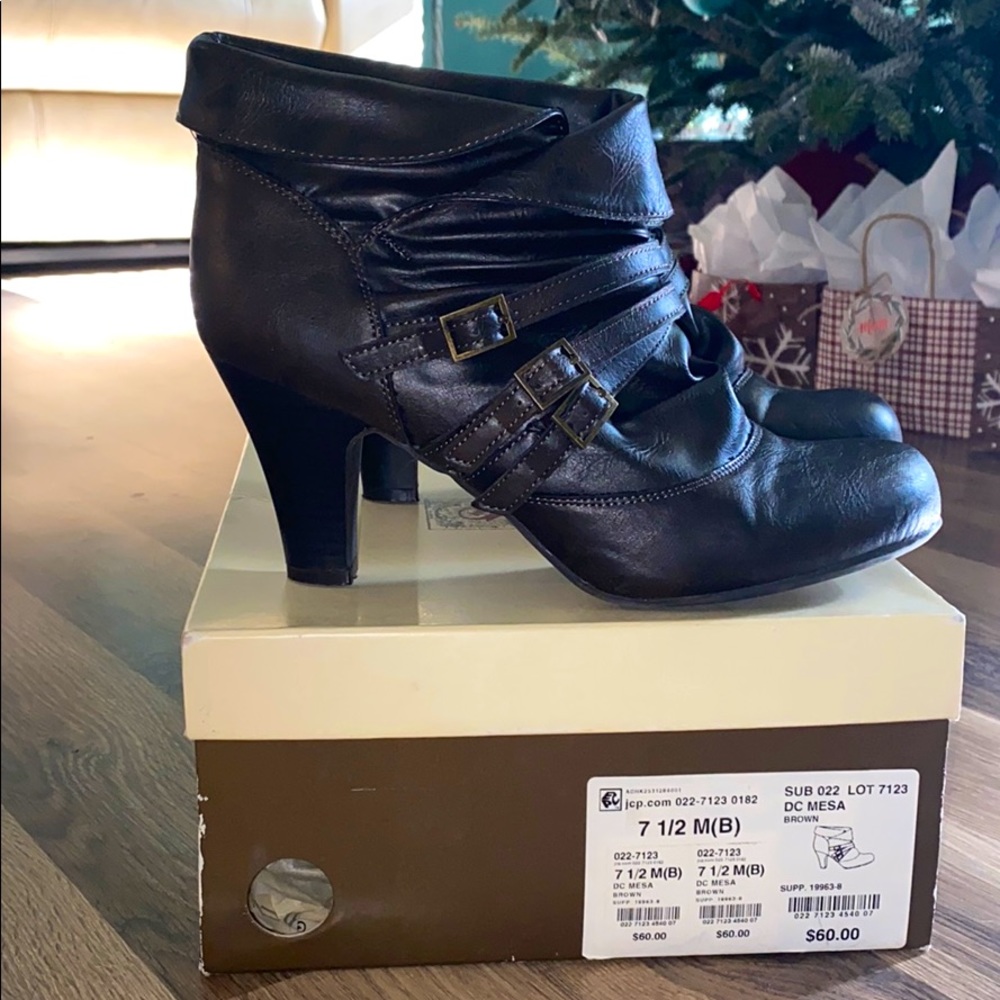Decree Ankle Boots